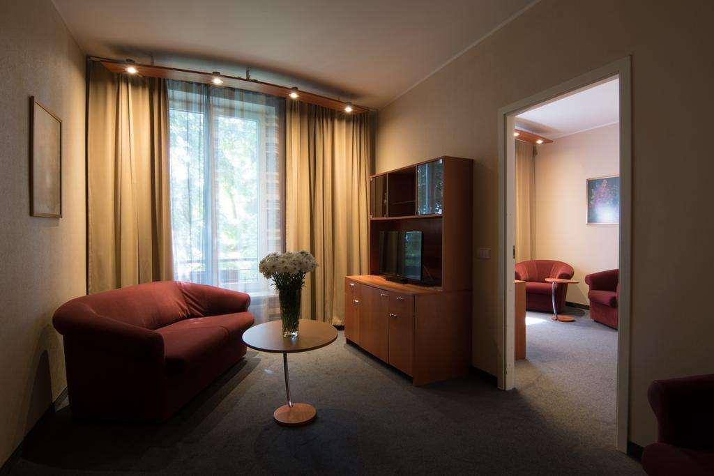 Perkuno Namai Park Hotel Kaunas Zimmer foto